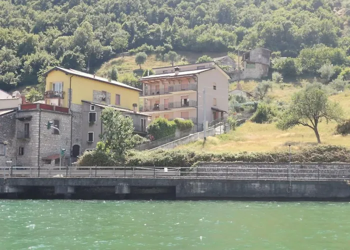 Amore Di Lago